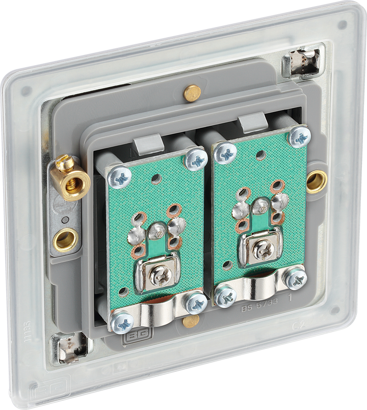 FBS66 Back - This TV/FM diplex socket from British General has 2 connection points and separates the TV and FM band signals from systems where both signals are combined on a single aerial down-lead.