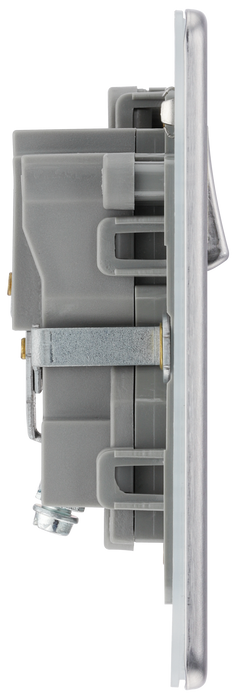 Newlec British General FBS21G Nexus Flatplate Screwless Brushed Steel 1 Gang 13A 2 Pole Switched Socket