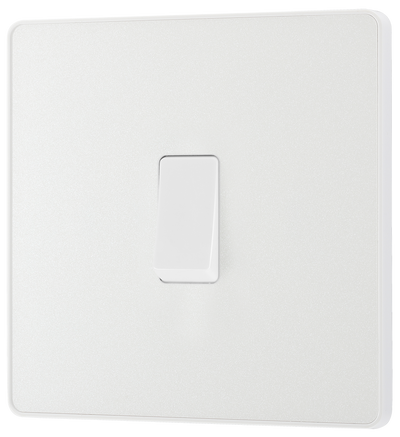 PCDCL13W Front - This Evolve pearlescent white 20A 16AX intermediate light switch from British General should be used as the middle switch when you need to operate one light from 3 different locations, such as either end of a hallway and at the top of the stairs.