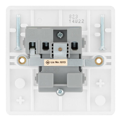 BG Nexus 13A Single Unswitched Power Socket White & 50mm Pattress Back Box