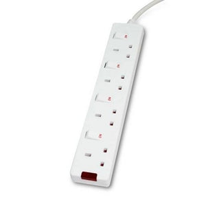 Newlec Masterplug SWC42-MS Extension Lead 240 Volt Switched 4 Gang 13 Amp 2 Metre by Newlec (Newlec-Masterplug-SWC42-Shopify_1)