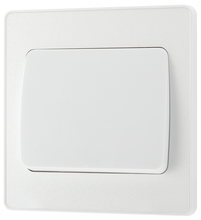 PCDCL12WW Front - This Evolve pearlescent white 20A 16AX single light switch from British General will operate one light in a room. The 2 way switching allows a second switch to be added to the circuit to operate the same light from another location (e.g. at the top and bottom of the stairs).