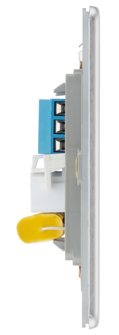 FBSBTM2 Side - This master double telephone socket from British General uses a screw terminal connection and should be used where your telephone line enters your property.