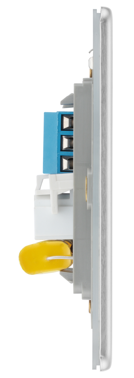 FBSBTM2 Side - This master double telephone socket from British General uses a screw terminal connection and should be used where your telephone line enters your property.