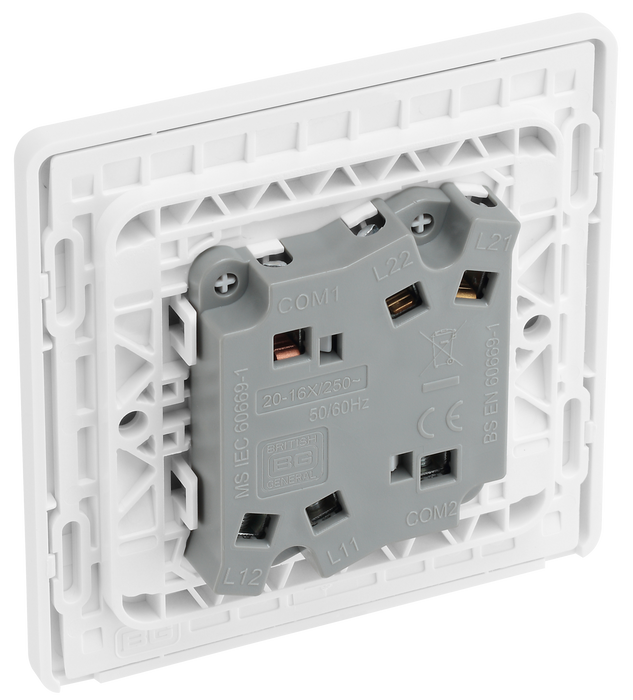  PCDCL42W Back - This Evolve pearlescent white 20A 16AX double light switch from British General can operate 2 different lights, whilst the 2 way switching allows a second switch to be added to the circuit to operate the same light from another location (e.g. at the top and bottom of the stairs).