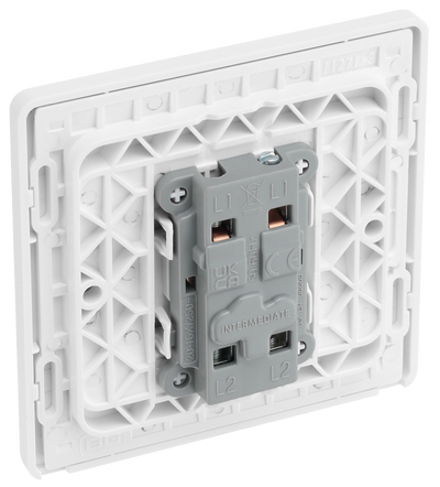 PCDCL13W Back - This Evolve pearlescent white 20A 16AX intermediate light switch from British General should be used as the middle switch when you need to operate one light from 3 different locations, such as either end of a hallway and at the top of the stairs.