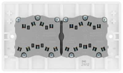 BG 846 Moulded Round Edge | White | 6 Gang 10AX 2 Way Plate Switch by British General (BG-846)