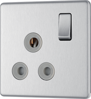 BG FBS99G Flatplate Screwless 15A, 1 Gang Switched Socket, Brushed Steel - Grey Insert by British General (BG-FBS99G)