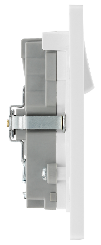 PCDBS22UAC30W Side - This Evolve Brushed Steel 13A power socket from British General with integrated fast charge USB-A and USB-C ports delivers a 50% charge to mobile phones in just 30 minutes.