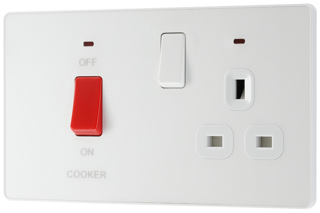 BG PCDCL70W Pearlescent White Evolve 45A 2 Pole Cooker Control Unit 13A Switched Socket - White Insert