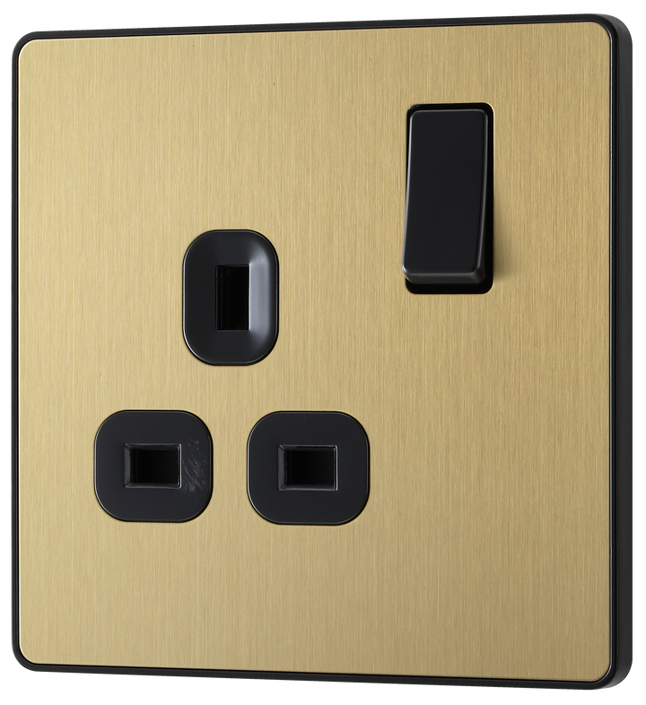 PCDSB21B Front - This Evolve Satin Brass 13A single switched socket from British General has been designed with angled in line colour coded terminals and backed out captive screws for ease of installation, and fits a 25mm back box making it an ideal retro-fit replacement for existing sockets.