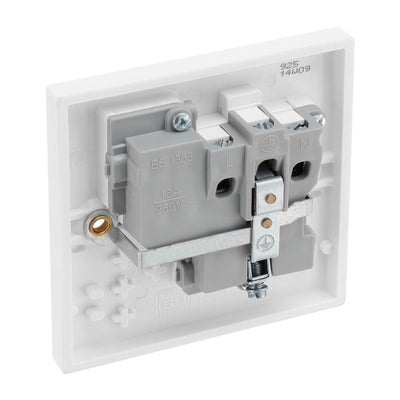 BG 925 Moulded Square Edge | White | 1 Gang 13A 1 Pole Neon Switched Socket by British General (BG-925)