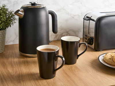 Corby Fenton Mug in Black & White