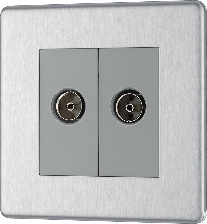 FBS66 Front - This TV/FM diplex socket from British General has 2 connection points and separates the TV and FM band signals from systems where both signals are combined on a single aerial down-lead.