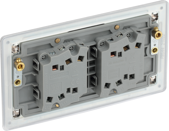 FBS44 Back - This Screwless Flat plate brushed steel finish 20A 16AX quadruple light switch from British General can operate 4 different lights whilst the 2 way switching allows a second switch to be added to the circuit to operate the same light from another location (e.g. at the top and bottom of the stairs).