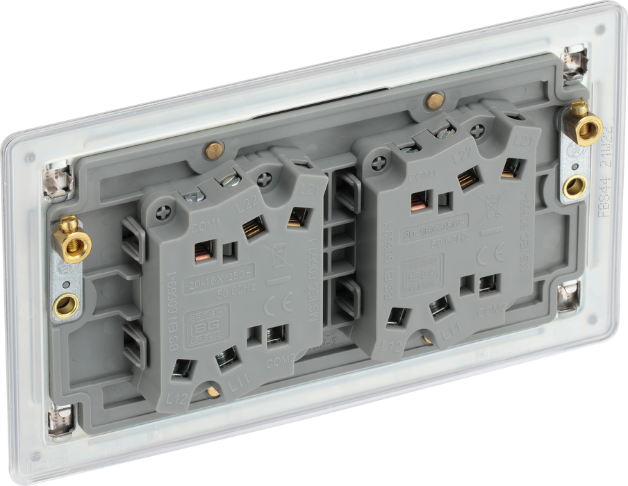 FBS44 Back - This Screwless Flat plate brushed steel finish 20A 16AX quadruple light switch from British General can operate 4 different lights whilst the 2 way switching allows a second switch to be added to the circuit to operate the same light from another location (e.g. at the top and bottom of the stairs).