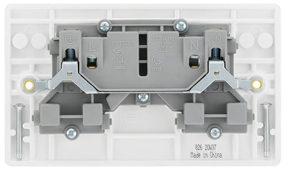 BG 826 Moulded Round Edge | White | 2 Gang 13A 1 Pole Neon Switched Socket by British General (BG-826)