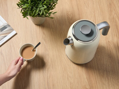 1.8L Kettle (Hertford / SD-259B) in Cream & Chrome - UK Plug