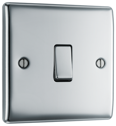 NPC13 Front - This polished chrome finish 20A 16AX intermediate light switch from British General should be used as the middle switch when you need to operate one light from 3 different locations such as either end of a hallway and at the top of the stairs.
