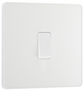 BG PCDCL13W Pearlescent White Evolve 1 Gang 20A 16AX Intermediate Light Switch - White Insert