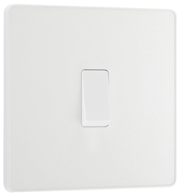 PCDCL13W Front - This Evolve pearlescent white 20A 16AX intermediate light switch from British General should be used as the middle switch when you need to operate one light from 3 different locations, such as either end of a hallway and at the top of the stairs.