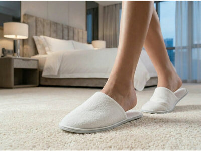 Corby Rossendale Closed Toe Disposable Slippers in White, Qty 100