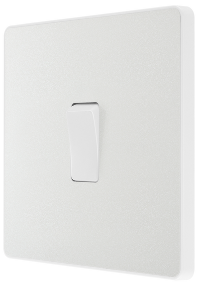 PCDCL13W Side - This Evolve pearlescent white 20A 16AX intermediate light switch from British General should be used as the middle switch when you need to operate one light from 3 different locations, such as either end of a hallway and at the top of the stairs.