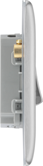 NBS44 Side - This brushed steel finish 20A 16AX quadruple light switch from British General can operate 4 different lights whilst the 2 way switching allows a second switch to be added to the circuit to operate the same light from another location (e.g. at the top and bottom of the stairs).