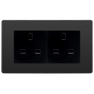 BG Evolve Black Chrome 4 Gang 13A Unswitched Socket - PCDBC4GUSSB