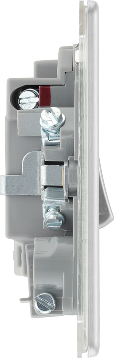 FBS53 Side - This 13A fused and switched connection unit with power indicator from British General provides an outlet from the mains containing the fuse ideal for spur circuits and hardwired appliances.