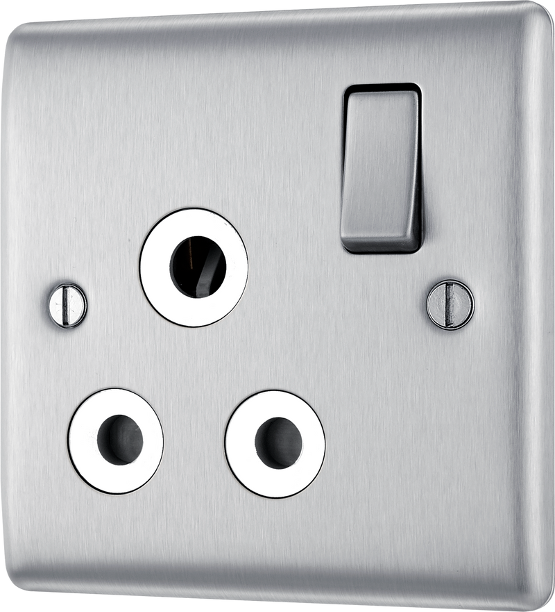 BG NBS99W 15a, 1 Gang Switched Socket Round Pin Brushed Steel