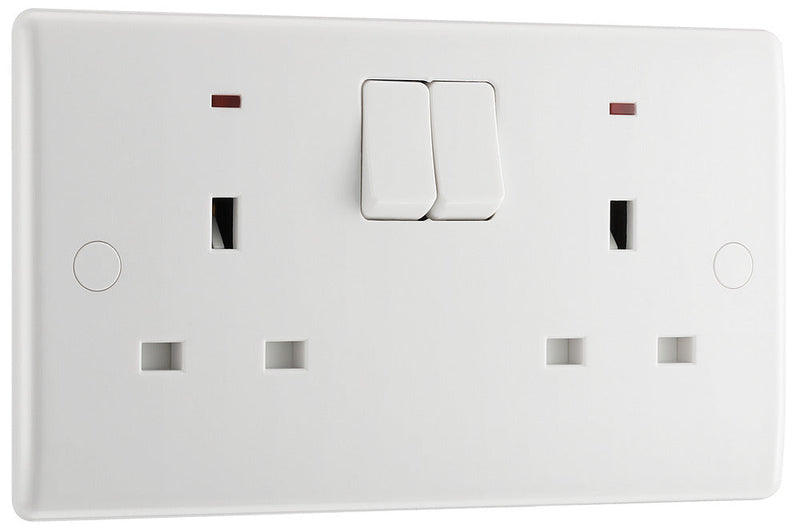 BG 826 Moulded Round Edge | White | 2 Gang 13A 1 Pole Neon Switched Socket
