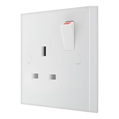 BG 921 Moulded Square Edge | White | 1 Gang 13A 1 Pole Switched Socket by British General (BG-921)