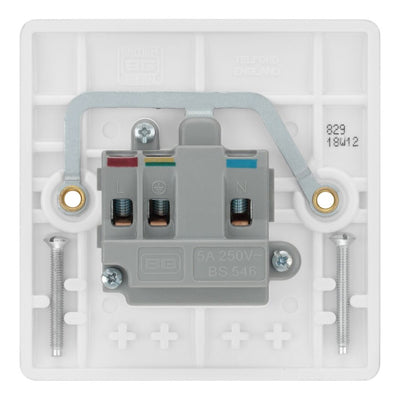 BG Electrical 5A Unswitched Round Pin Socket White & 32mm Pattress Back Box