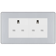 BG Screwless Polished Chrome 4 Gang 13A Unswitched Socket -FPC4GUSSW by British General (BG-FPC4GUSSW)