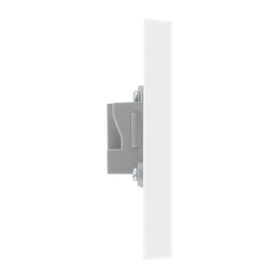 BG 928 Moulded Square Edge | White | 1 Gang 2A Unswitched Round Pin Socket by British General (BG-928)