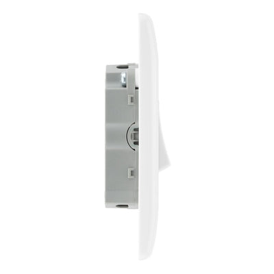 BG Nexus 3 Gang 20A 16AX Triple Wall Light Switch White & 50mm Pattress Back Box