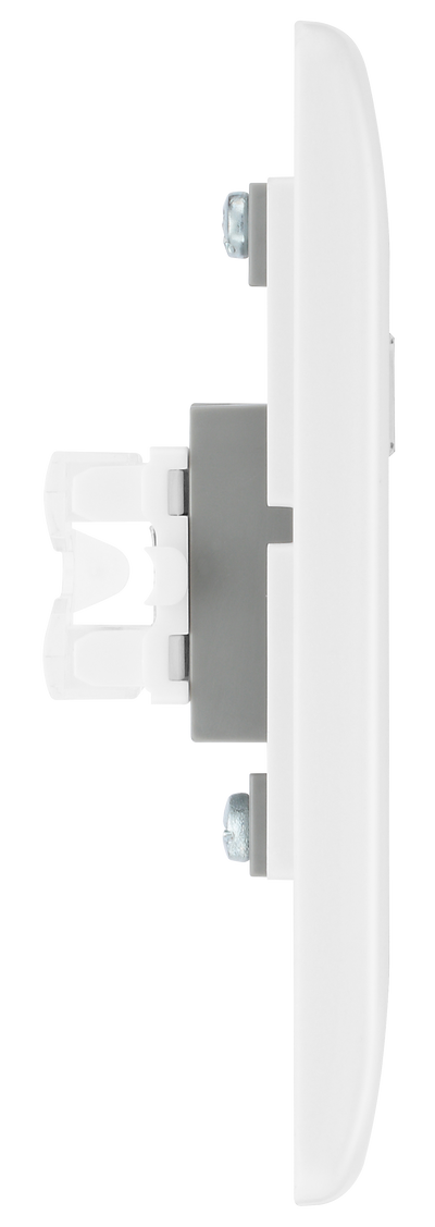 BG 8RJ45/1 Moulded Round Edge | White | RJ45 Single Data Outlet Socket (Screw) by British General (BG-8RJ45/1)