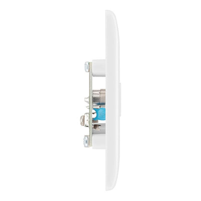 BG 862 Moulded Round Edge | White | 1 Gang Isolated Co-Axial TV Socket Outlet