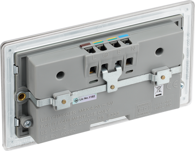 BG Electrical FBS24U44G Nexus Screwless Flat-Plate Unswitched Double Plug Socket Brushed Steel Grey Insert 4 USB 4.2A