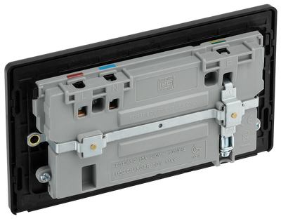 PCDMB22UAC30B Back - This Evolve Matt Black 13A power socket from British General with integrated fast charge USB-A and USB-C ports delivers a 50% charge to mobile phones in just 30 minutes.