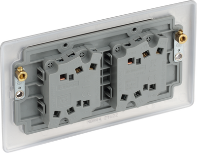 NBS44 Back - This brushed steel finish 20A 16AX quadruple light switch from British General can operate 4 different lights whilst the 2 way switching allows a second switch to be added to the circuit to operate the same light from another location (e.g. at the top and bottom of the stairs).
