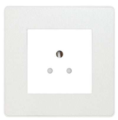BG Evolve Pearl White 5A Unswitched Socket PCDCL5AUSSW
