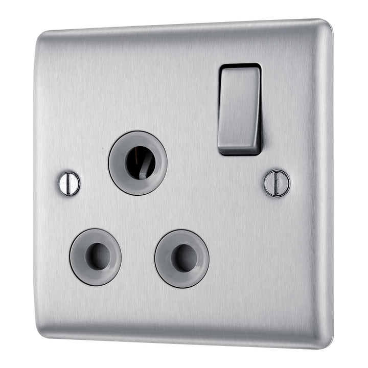 NBS99G Front - This 15A round pin switched socket from British General has a brushed steel finish with an anti-fingerprint lacquer and a sleek and slim profile with softly rounded edges to add a touch of luxury to your decor.