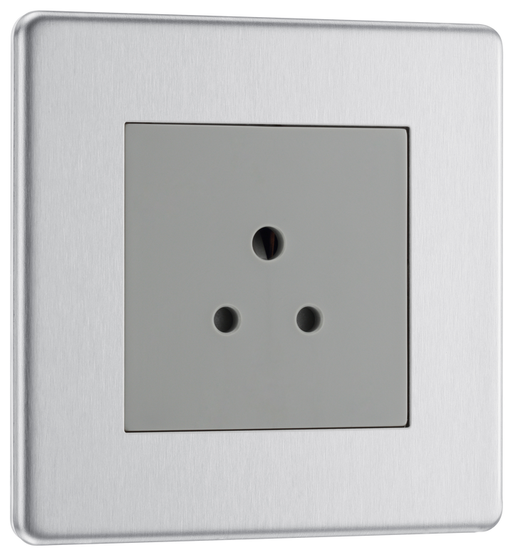 FBS28G Front - This 2A round pin socket from British General can be used to connect low power appliances and can be used to connect lamps to a lighting circuit.