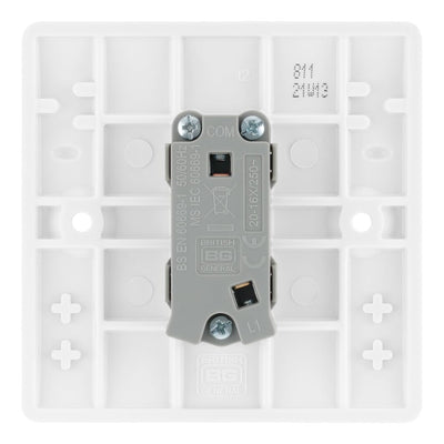 BG Nexus Single 1 Way Light Switch 1 Gang 10AX White & 32mm Pattress Back Box