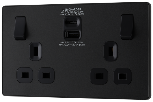 PCDMB22UAC30B Front - This Evolve Matt Black 13A power socket from British General with integrated fast charge USB-A and USB-C ports delivers a 50% charge to mobile phones in just 30 minutes.