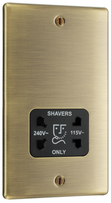NAB20B Front - This dual voltage shaver socket from British General is suitable for use with 240V and 115V shavers and electric toothbrushes.